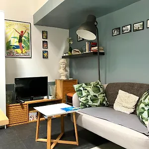 Charming And Cozy In Old Town Sustainable Apartment