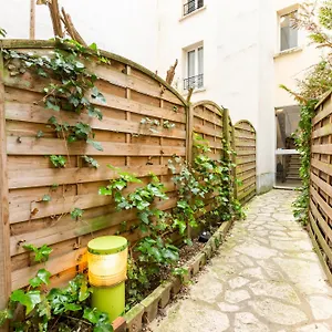 https://studio-montonnerre-gare-montparnasse-necker-apartment.fr-paris.fr